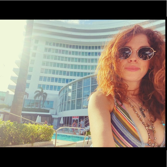 Meet your Posher, Shelli - Picture 5 of 10